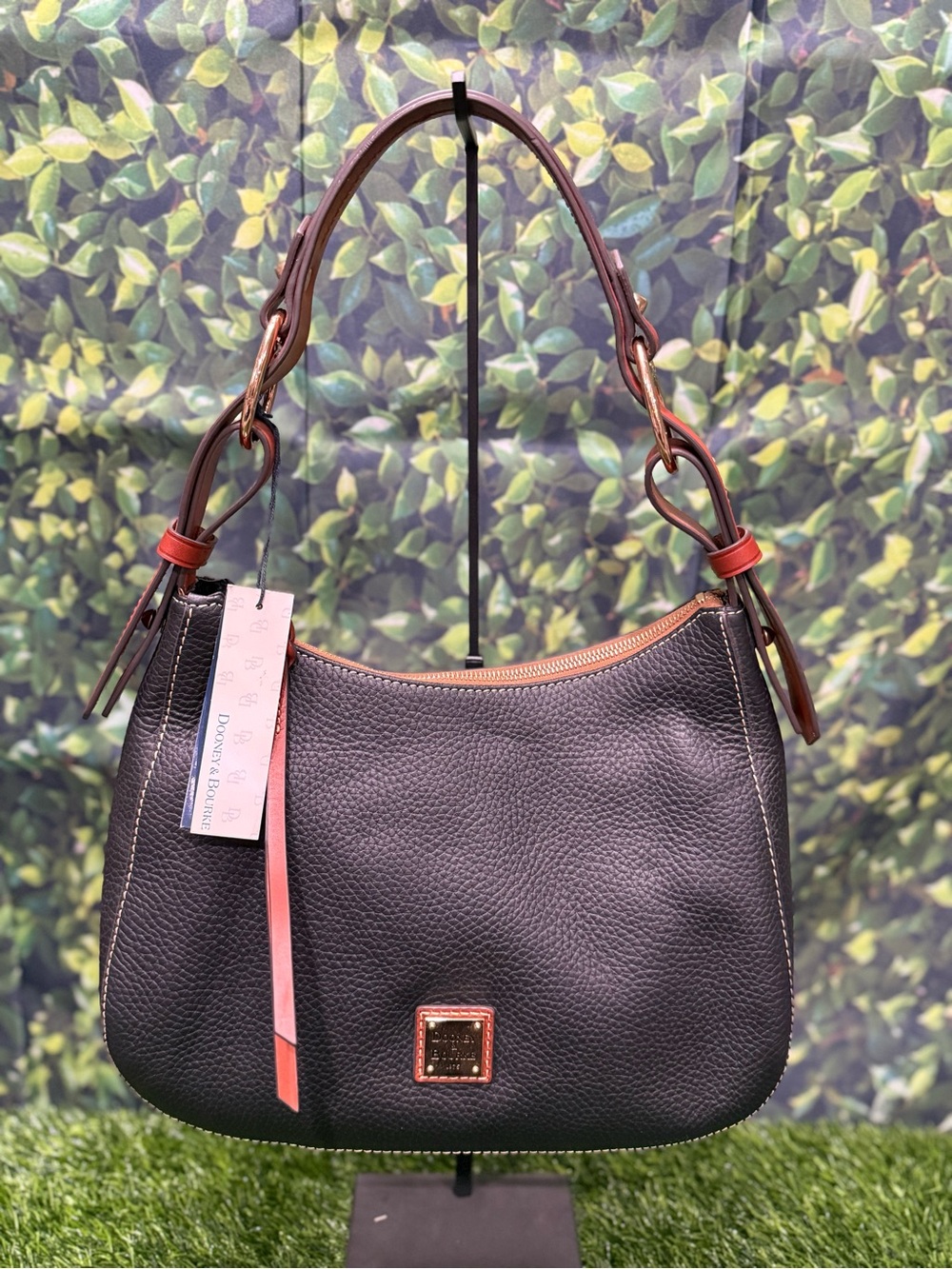 Dooney & Bourke Black Pebbled Hobo Shoulder Bag Zip Red Lining Gold Hardware